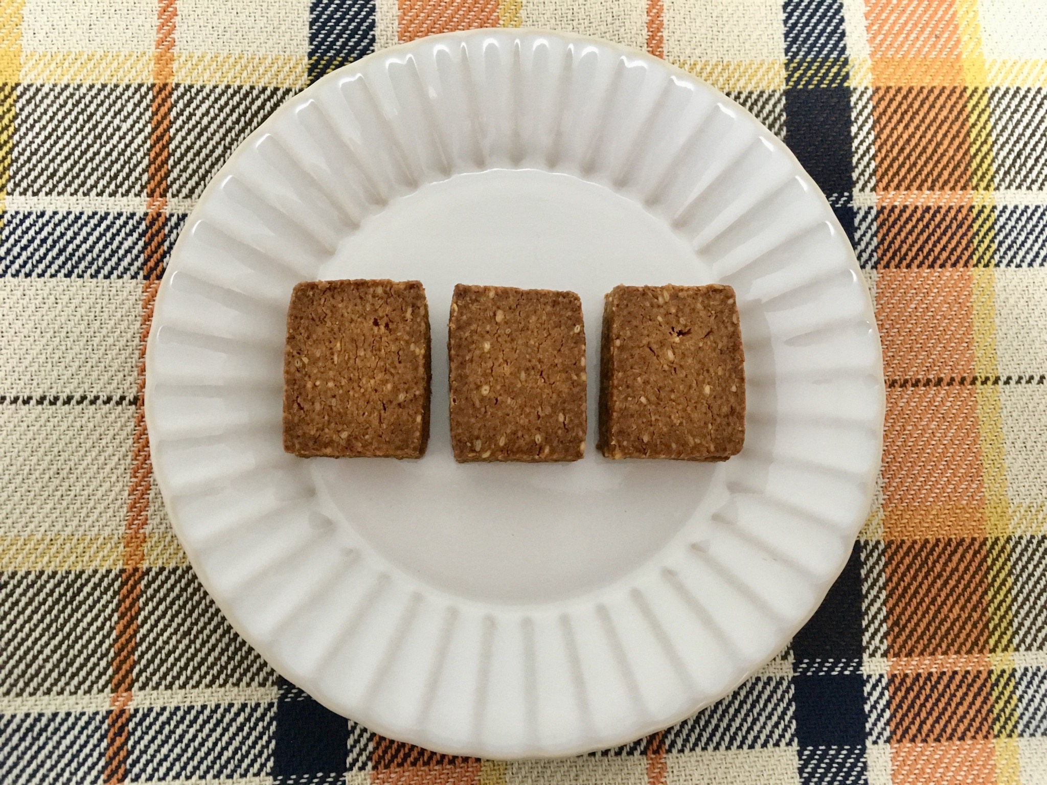 無印良品の糖質10g以下のお菓子 ごまサブレ
